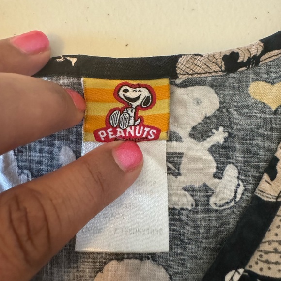 Peanuts Snoopy Scrub Top - Picture 1 of 5